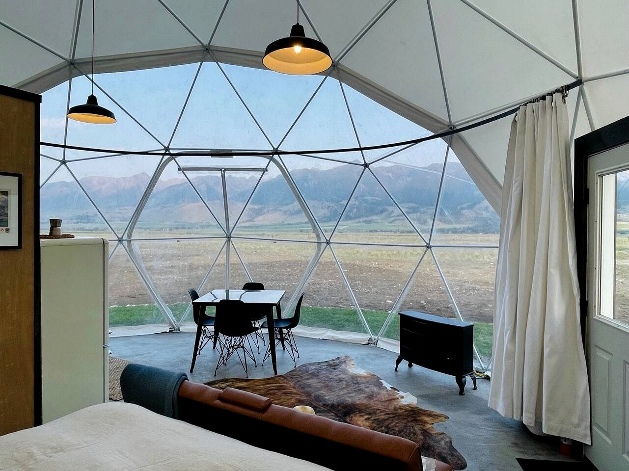 Secluded Montana Dome Retreat with Stunning Mountain Views Near Yellowstone National Park