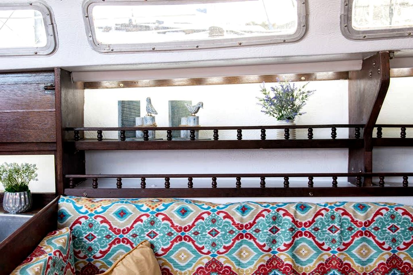 Picturesque Equipped Boat Rental Incredible for a Relaxing Getaway in Florida