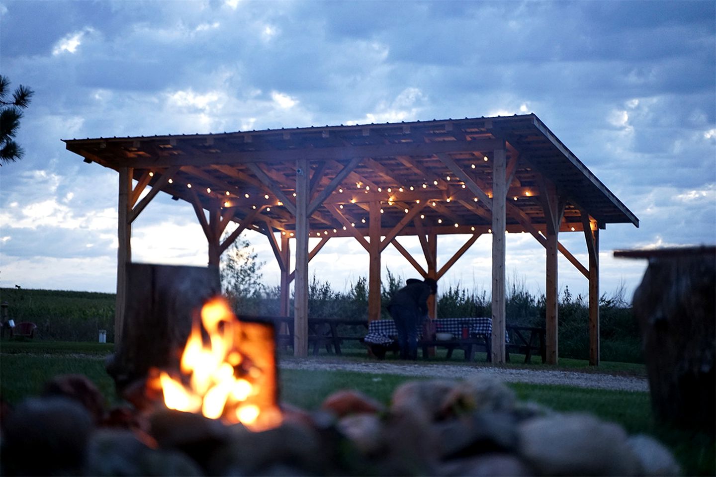 Romantic Escapes Await in this Charming Cabin in Cadillac, Michigan