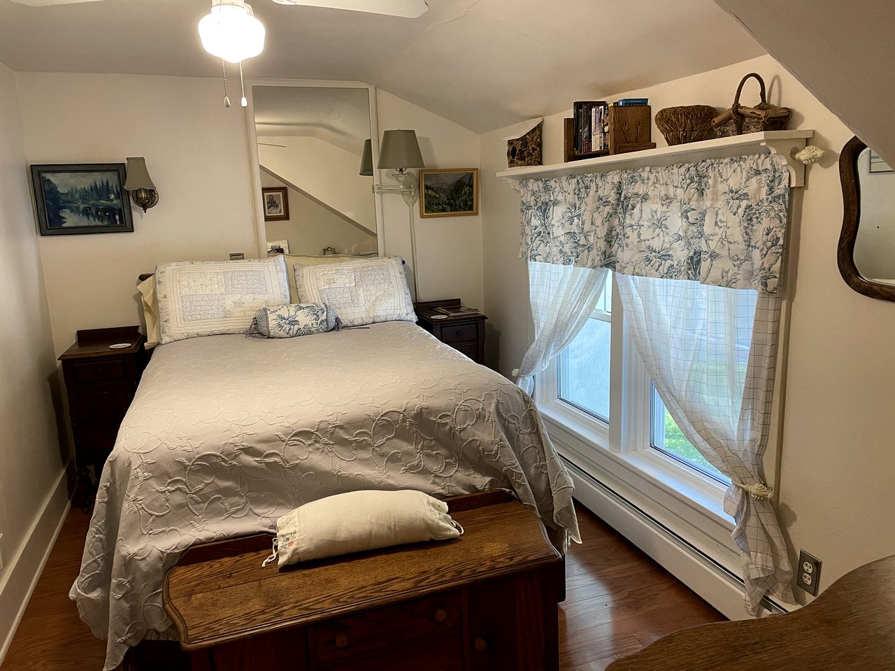 Romantic Bed and Breakfast Getaway near Lauderdale Lakes in Wisconsin