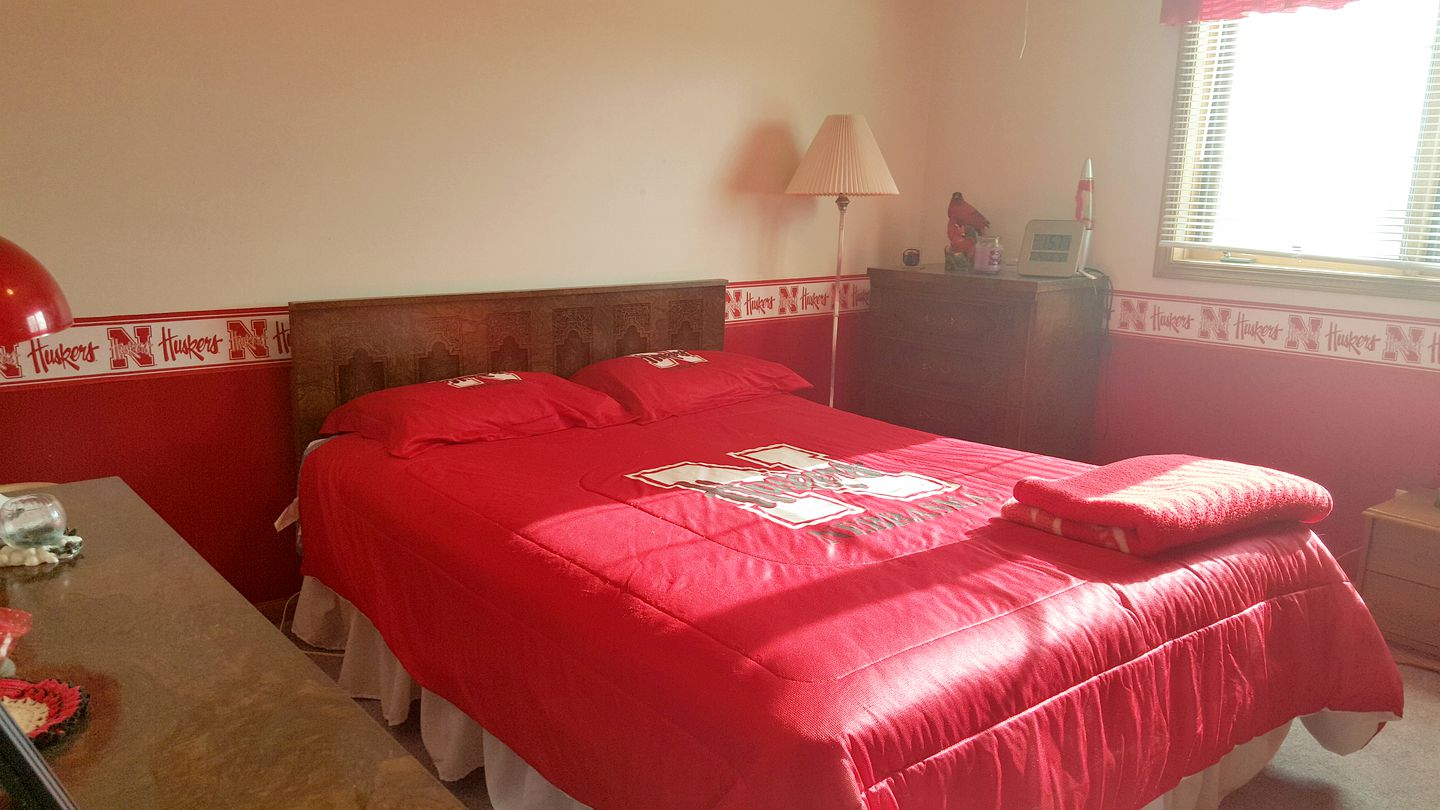 Romantic Getaway with Private Bathroom near North Platte River, Nebraska