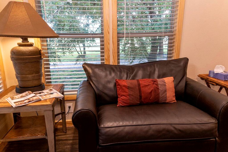 Cabins (United States of America, Chilton, Texas)