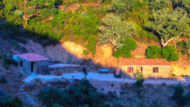 Cottages (Aljezur, Faro District, Portugal)