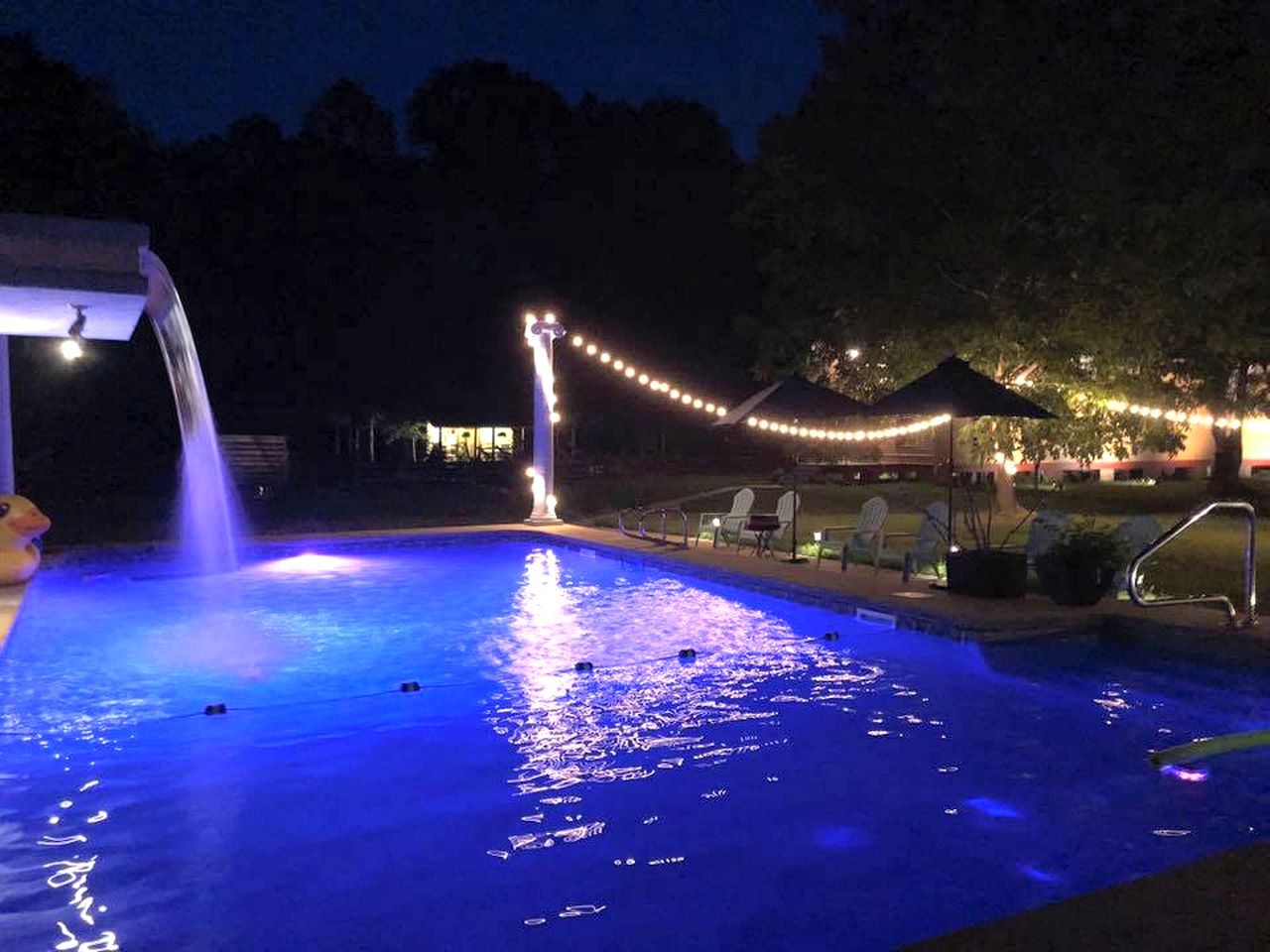 Romantic Log Cabin Getaway on a Farm near Texarkana, Arkansas