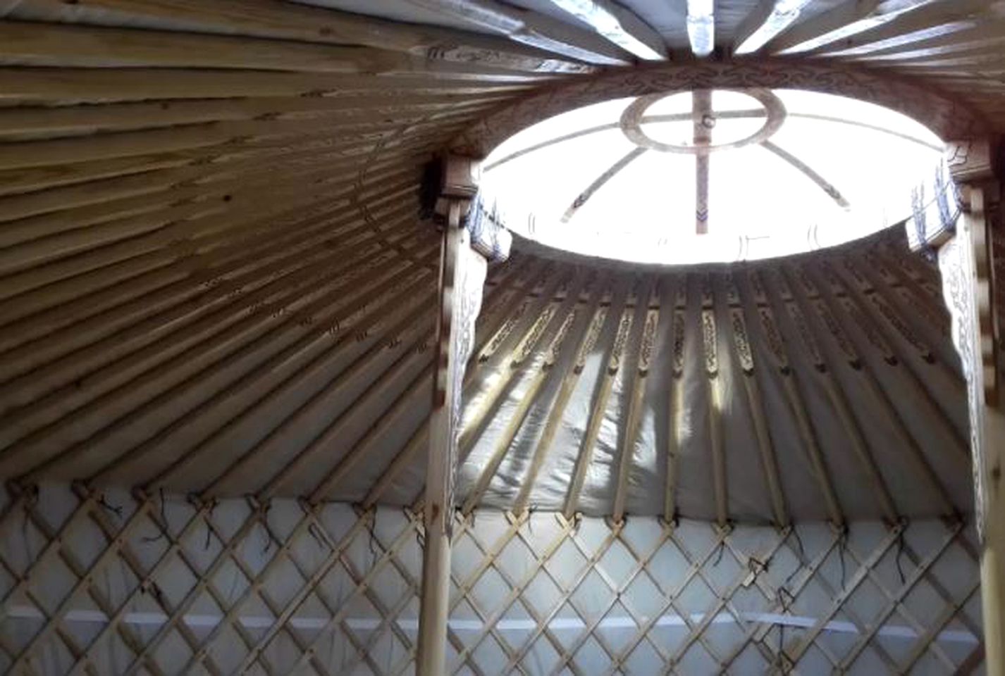 Pet-Friendly Yurt Accommodation with a Shared Pool in Rakovica, Croatia