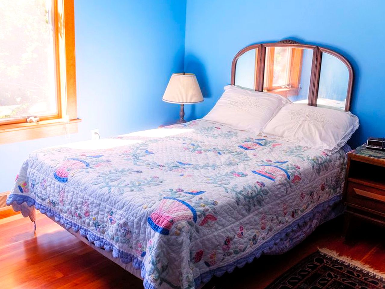 Romantic Mountain Vacation Rental with Breathtaking Views near Pittsburgh, Pennsylvania