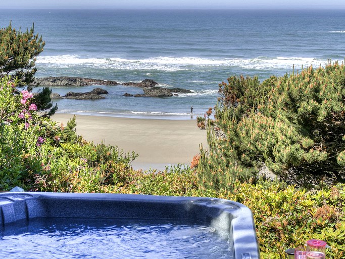 Cottages (Seal Rock, Oregon, United States)