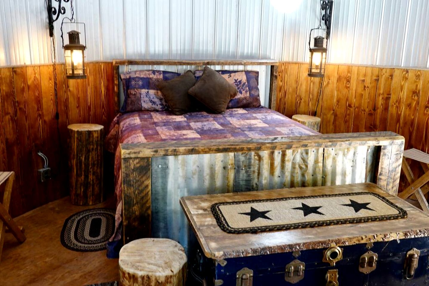 Incredibly Unique Romantic Retreat in Grain Bin Accommodation near Sundre, Alberta