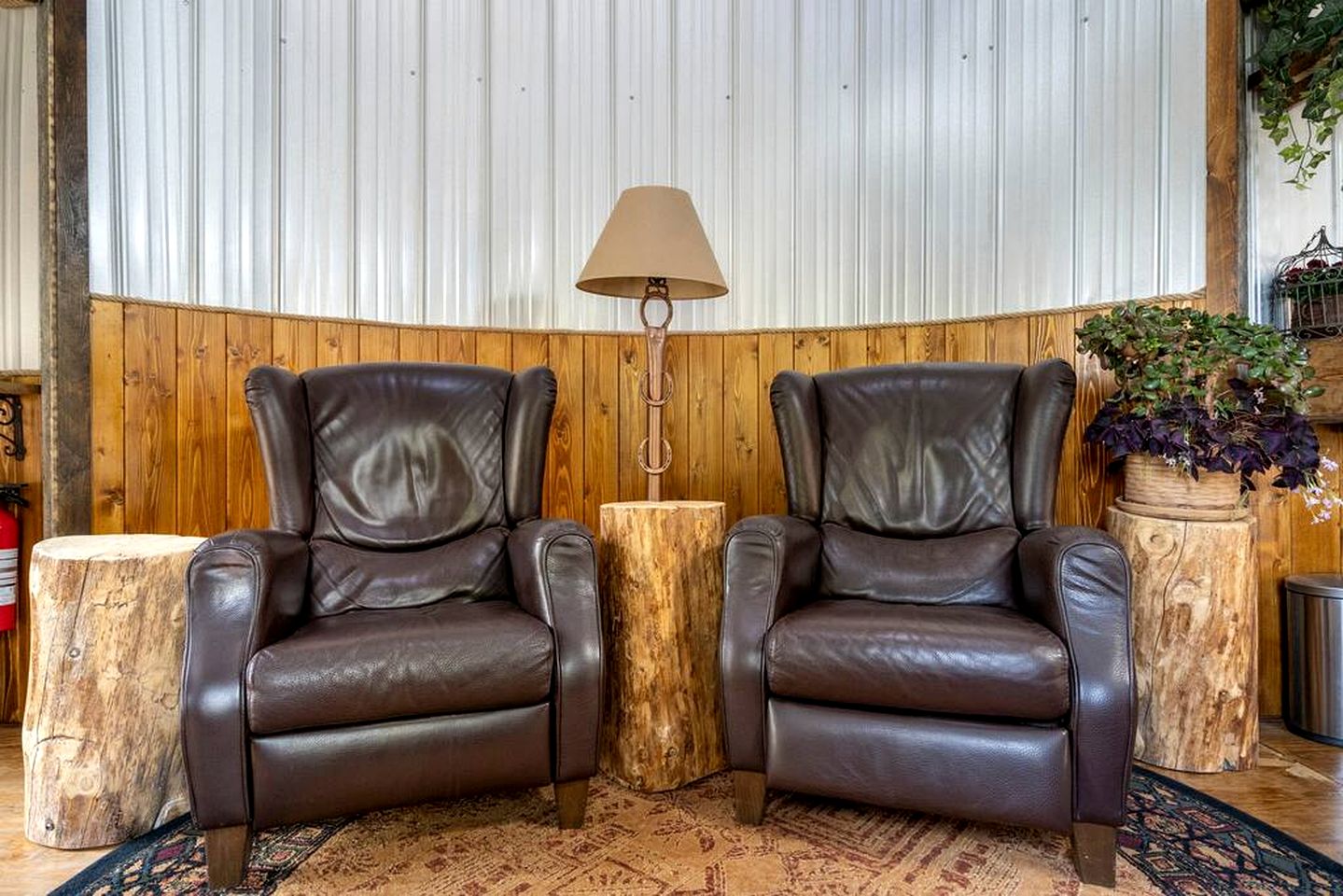 Incredibly Unique Romantic Retreat in Grain Bin Accommodation near Sundre, Alberta