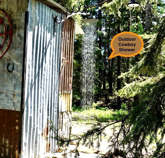 Cabins (Canada, --, --)