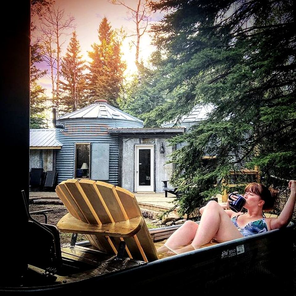 Incredibly Unique Romantic Retreat in Grain Bin Accommodation near Sundre, Alberta