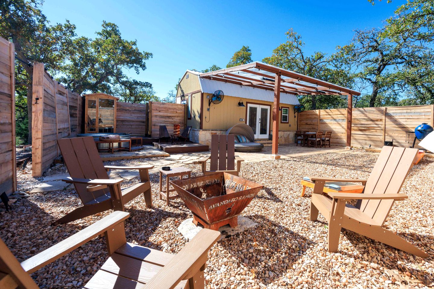A+ Privacy | Romantic Lux | Sauna | Hot/Cold Pool in Texas