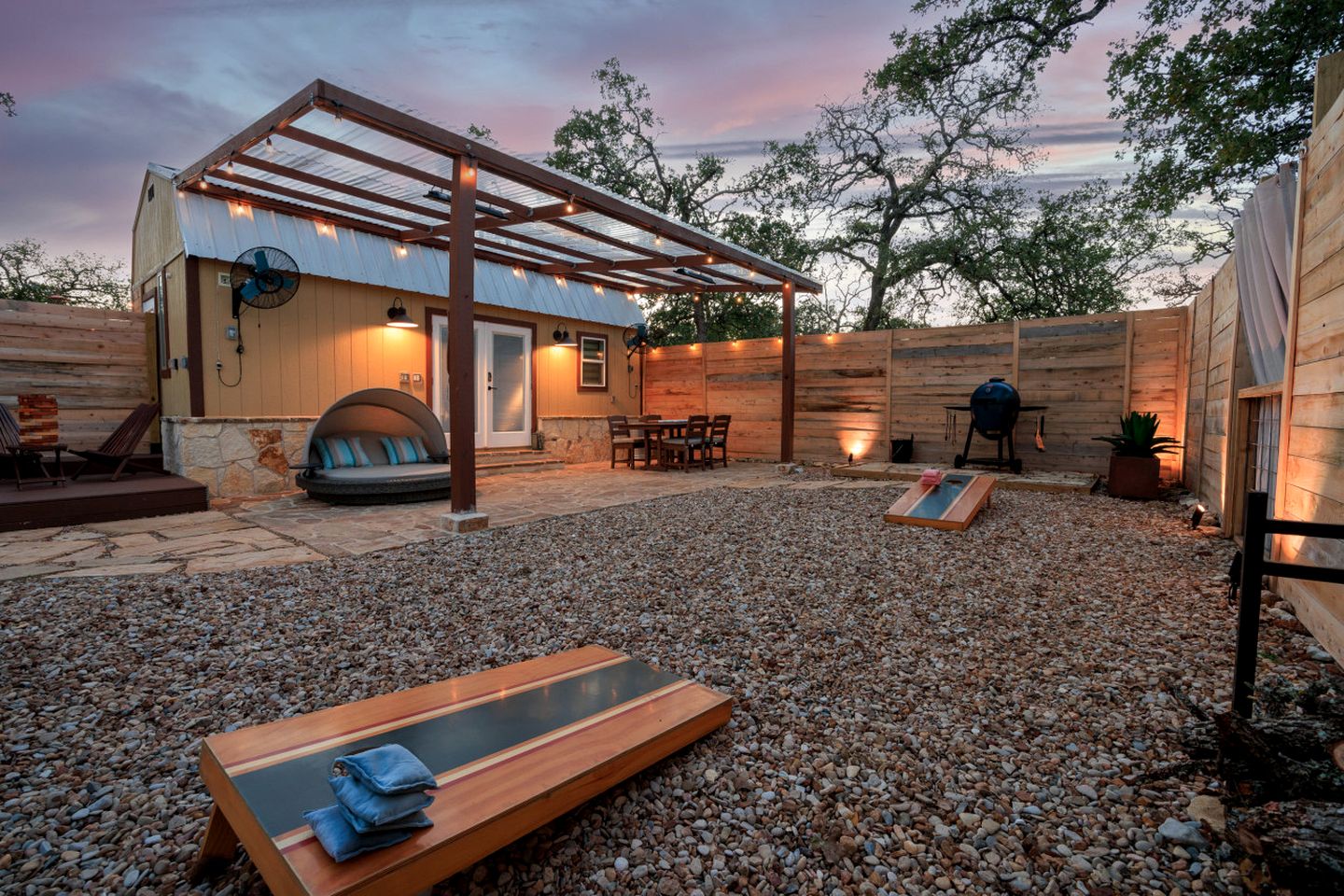 A+ Privacy | Romantic Lux | Sauna | Hot/Cold Pool in Texas