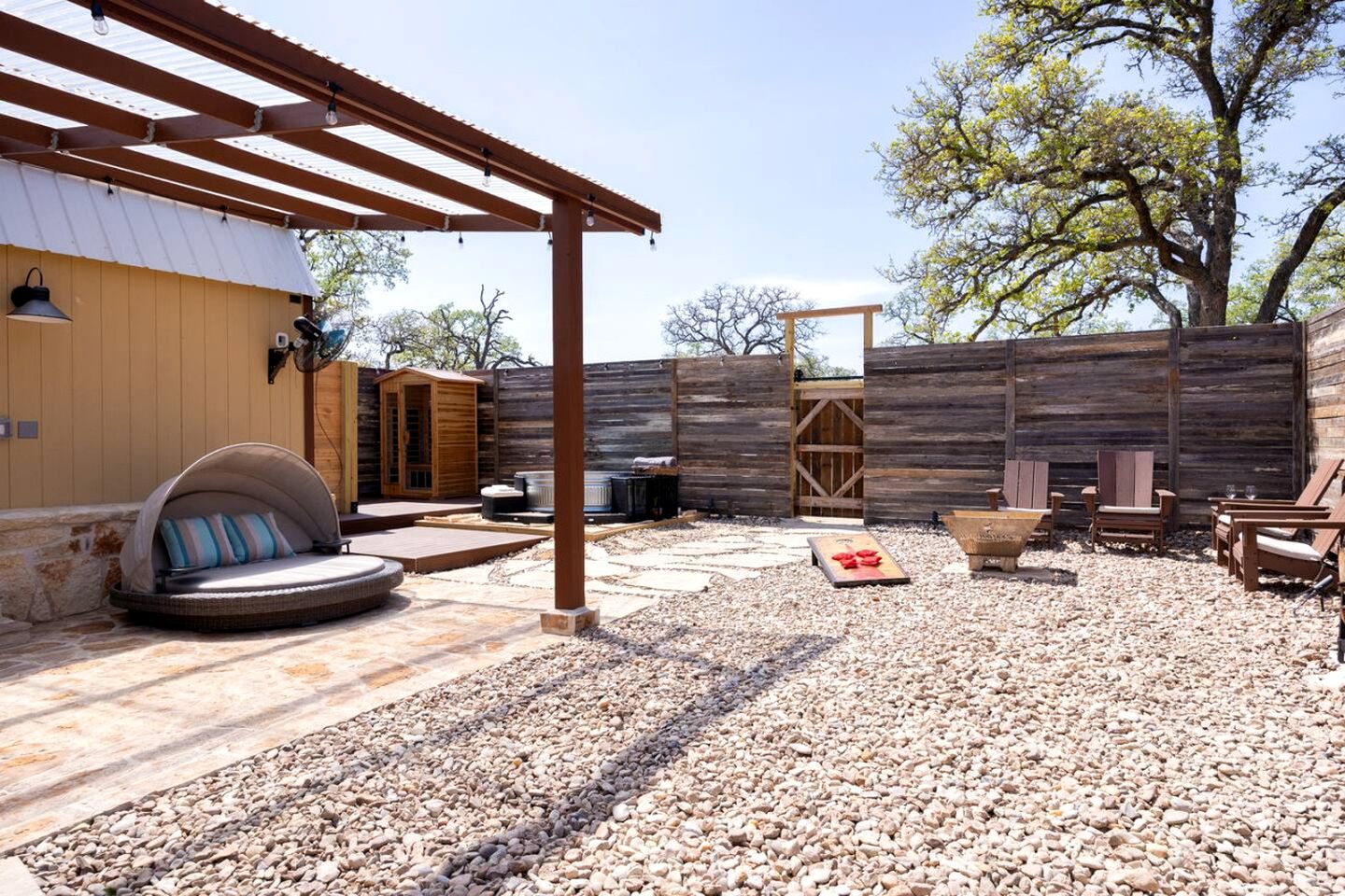 Off-Grid Luxurious Tiny Cabin with Incredible Outdoor and Indoor in Texas