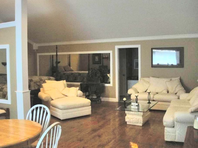 Nature Lodges (Union Grove, Alabama, United States)