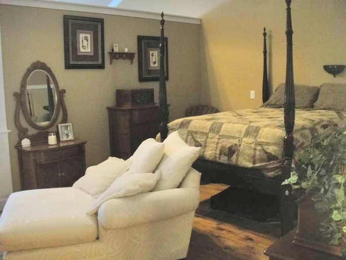 Nature Lodges (Union Grove, Alabama, United States)