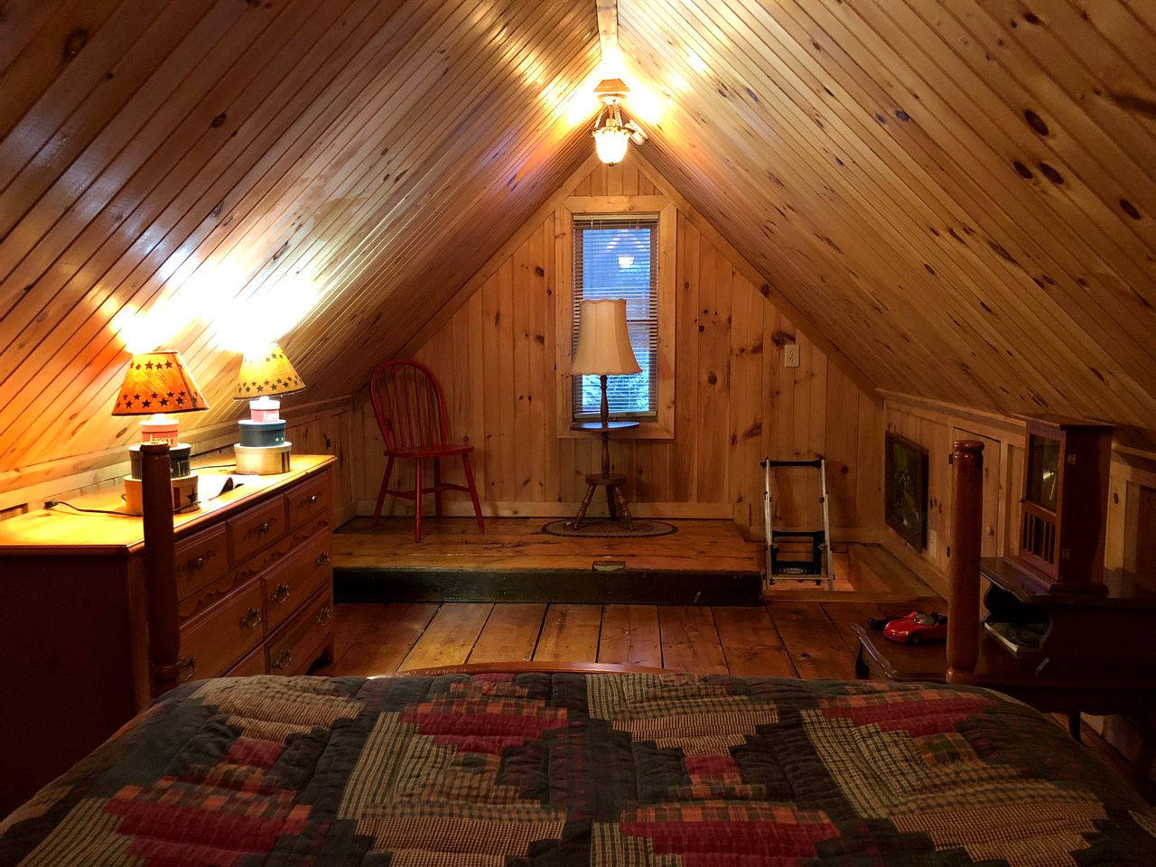 Romantic Tiny House Rental for Couples near Boone, North Carolina