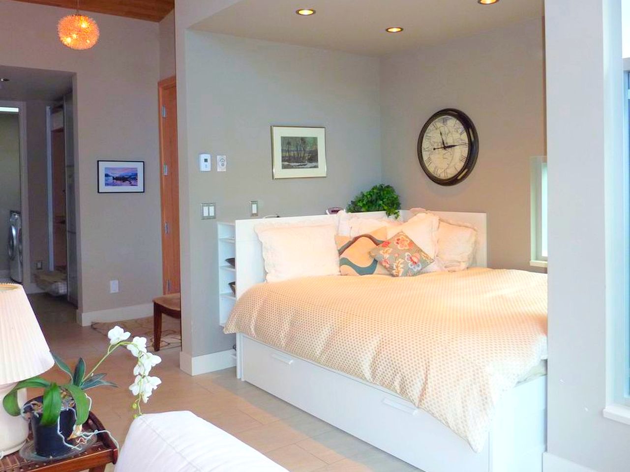 Tree House Halfmoon Bay, British Columbia Glamping Hub