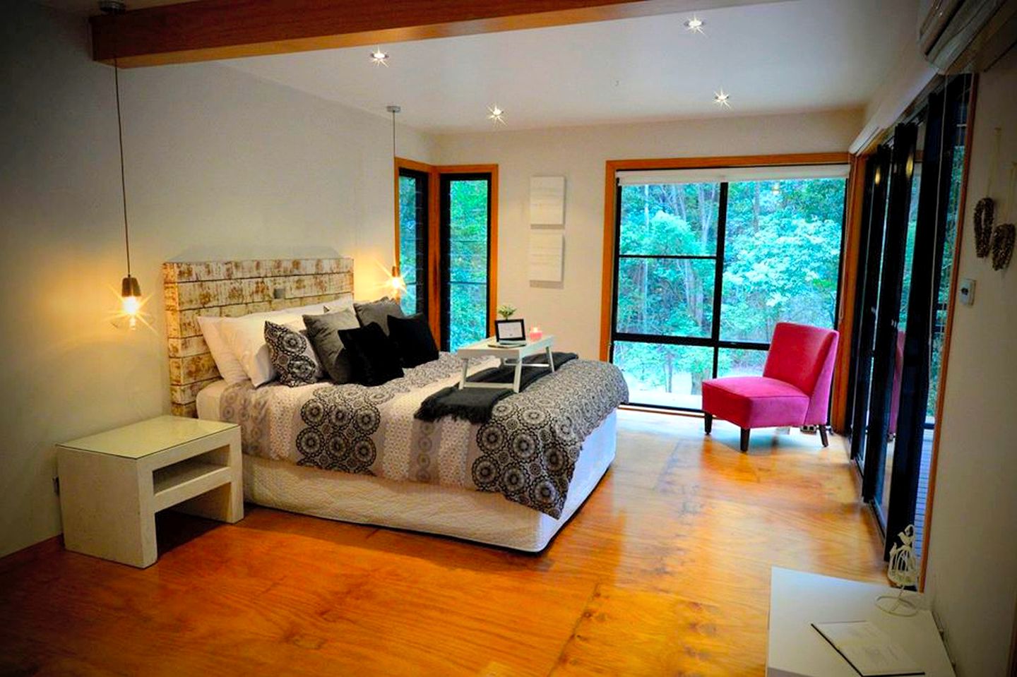 Romantic Tweed Accommodation near Uki for a Couple's Retreat, NSW