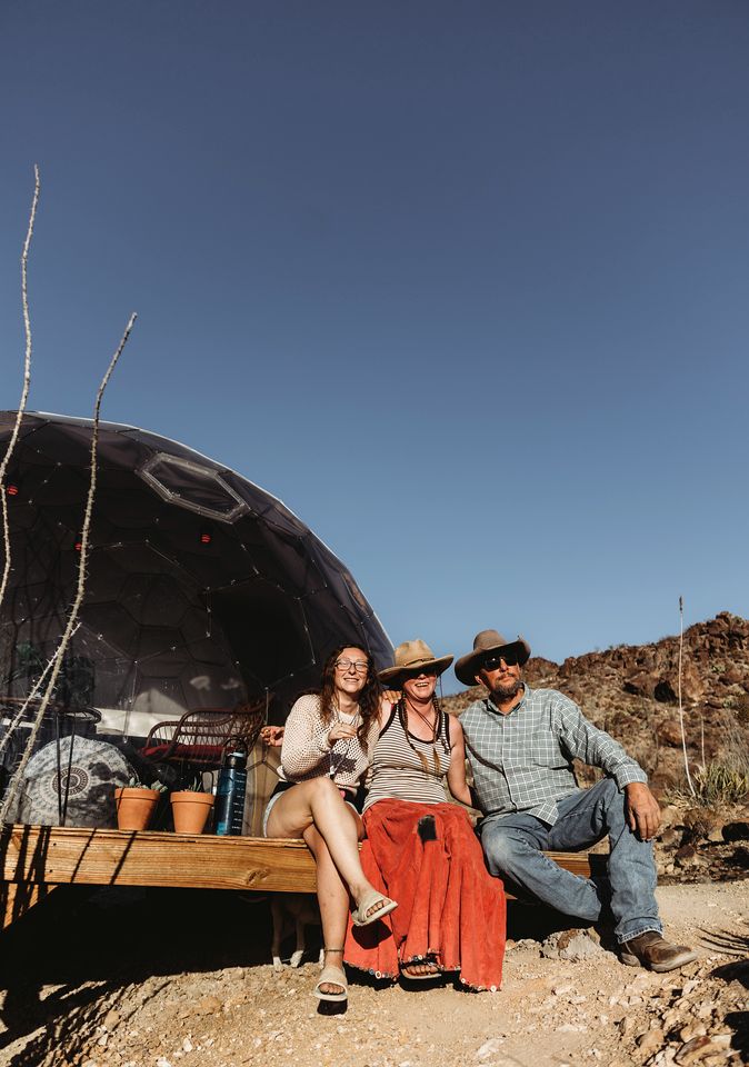 Romantic and Unique Geo Dome Perfect for Stargazing and a Weekend of Exploring Terlingua Ghost Town