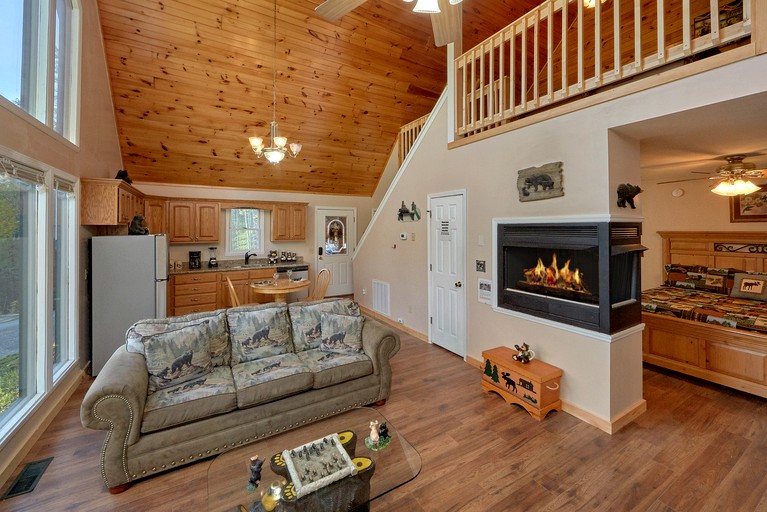 -- (United States, Gatlinburg, Tennessee)