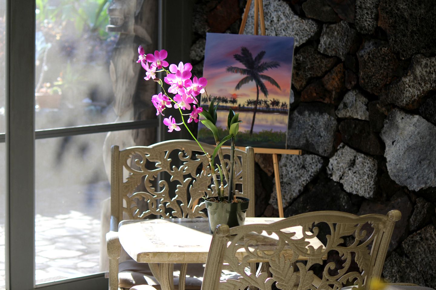 Romantic Weekend Getaway in a Bed and Breakfast in Ocean View, Hawaii