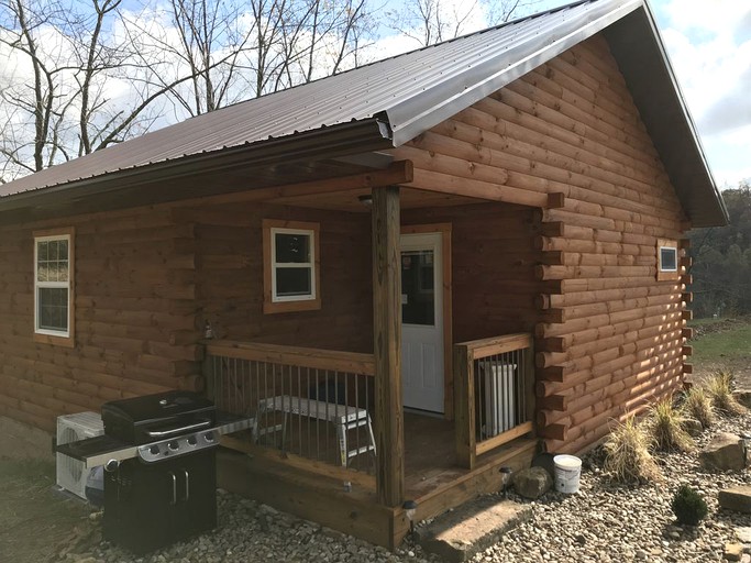 Cabins (Weston, West Virginia, United States)