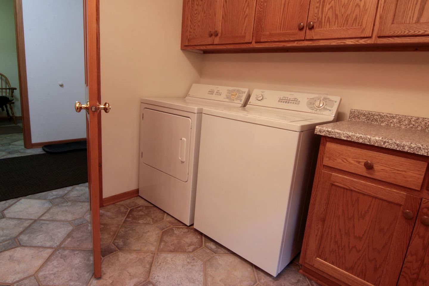 Private Cabin Rental with a Fireplace near the Bearskin State Trail in Wisconsin