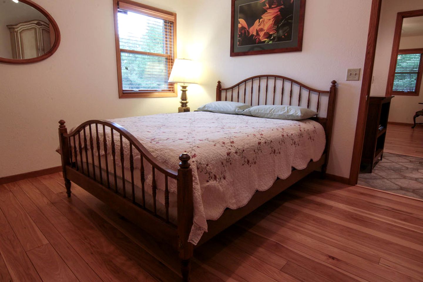 Private Cabin Rental with a Fireplace near the Bearskin State Trail in Wisconsin