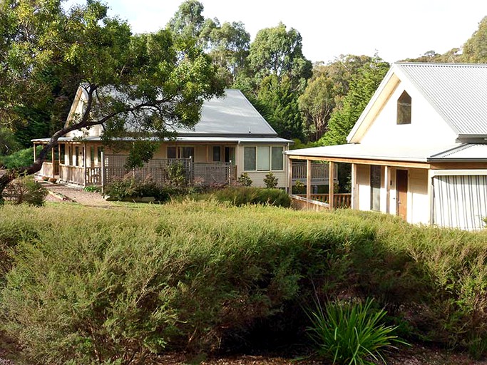 Cottages (Port Sorell, Tasmania, Australia)