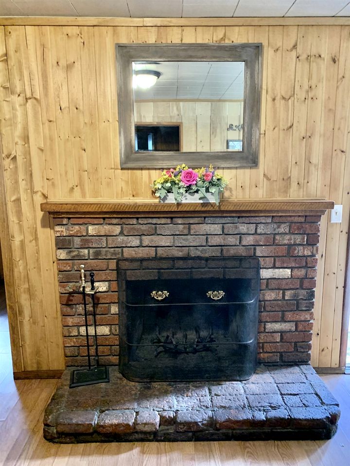 Pet Friendly Cabin with Wood Burning Fireplace and Shared Outdoor Pool in Big Bear, California