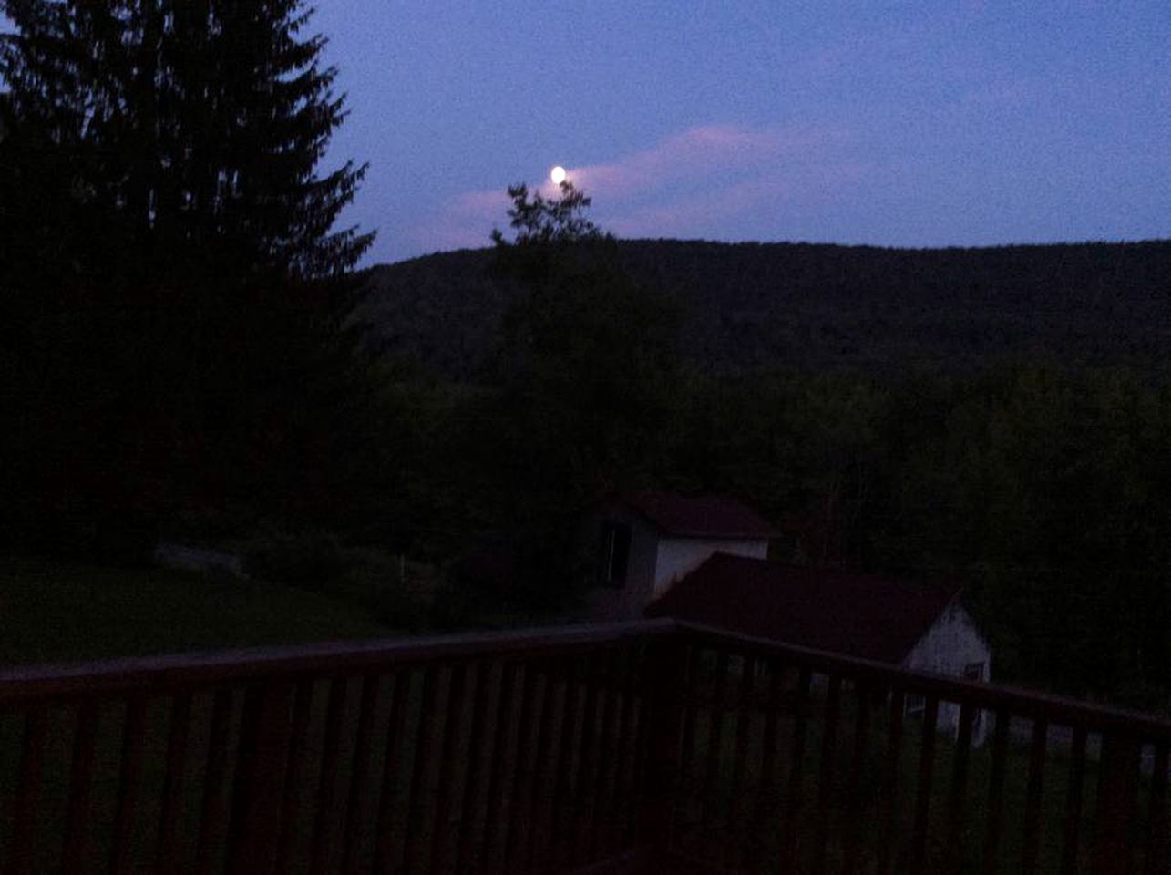 Romantic Mountain Cabin with Stunning Views in Ulster County, New York