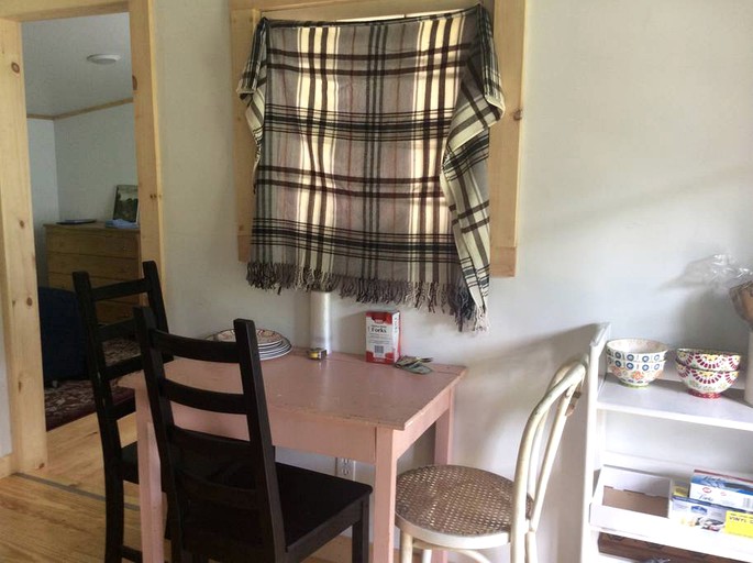 Cabins (Shandaken, New York, United States)