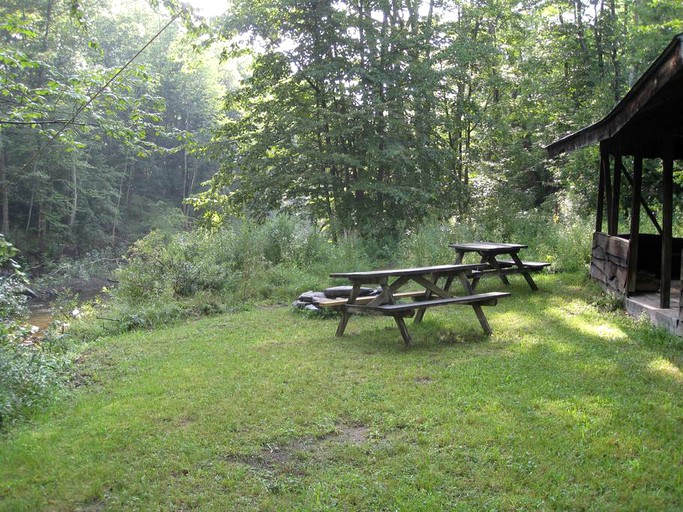 Cabins (Shandaken, New York, United States)