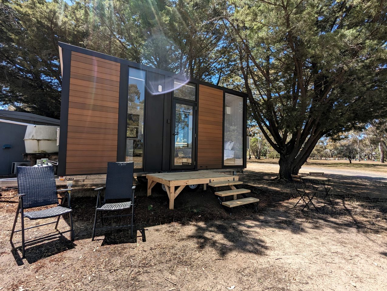 Secluded Tiny House Perfect for Water Activities and Family Escapes in Victoria, Australia
