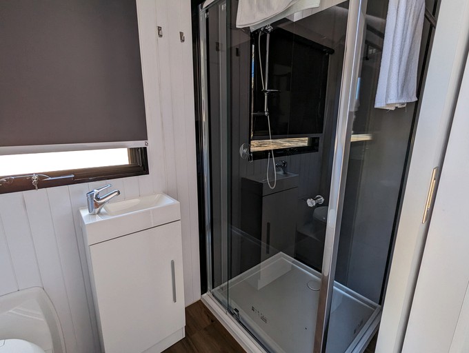 Tiny Houses (Australia, Dadswells Bridge, Victoria)