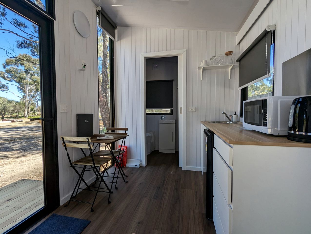 Secluded Tiny House Perfect for Water Activities and Family Escapes in Victoria, Australia