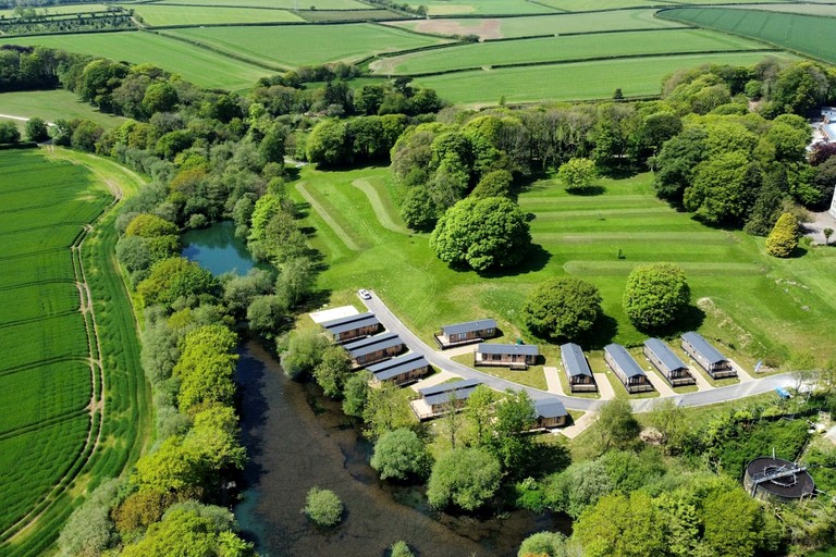Cabins (United Kingdom, Helstone, England)