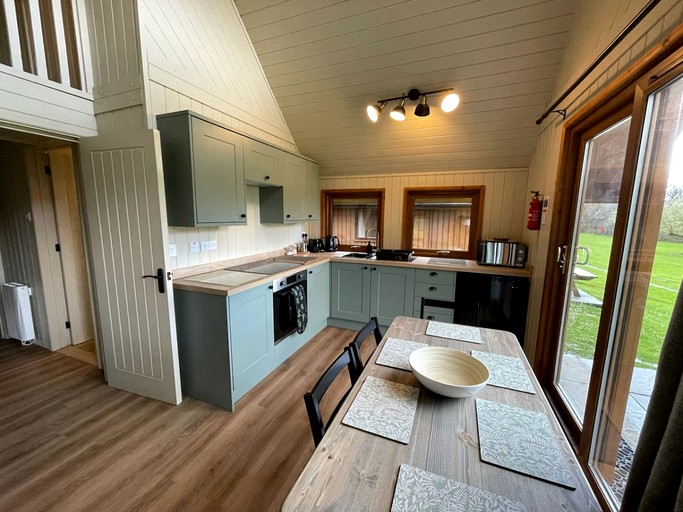 Cabins (United Kingdom, Helstone, England)