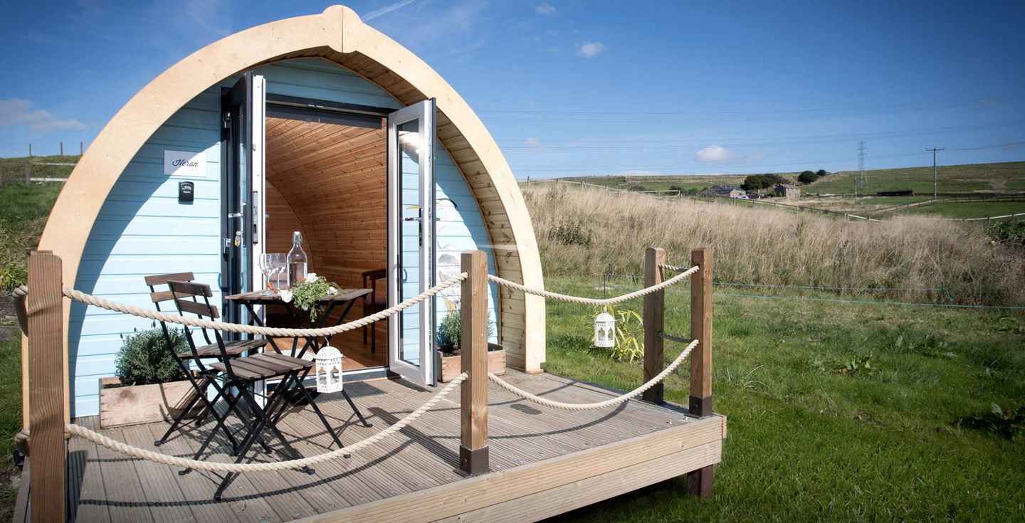 Amazing Pod Rental for a Luxury Camping Experience near Manchester, England