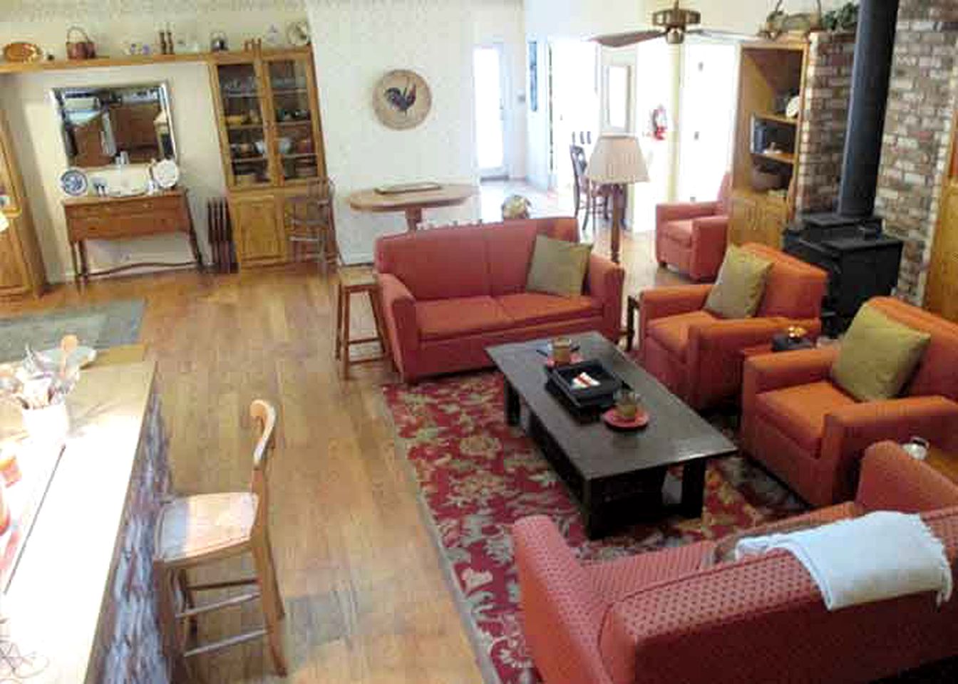 Spacious and Secluded Vacation Rental on a Picturesque Vineyard in Gold Country, California