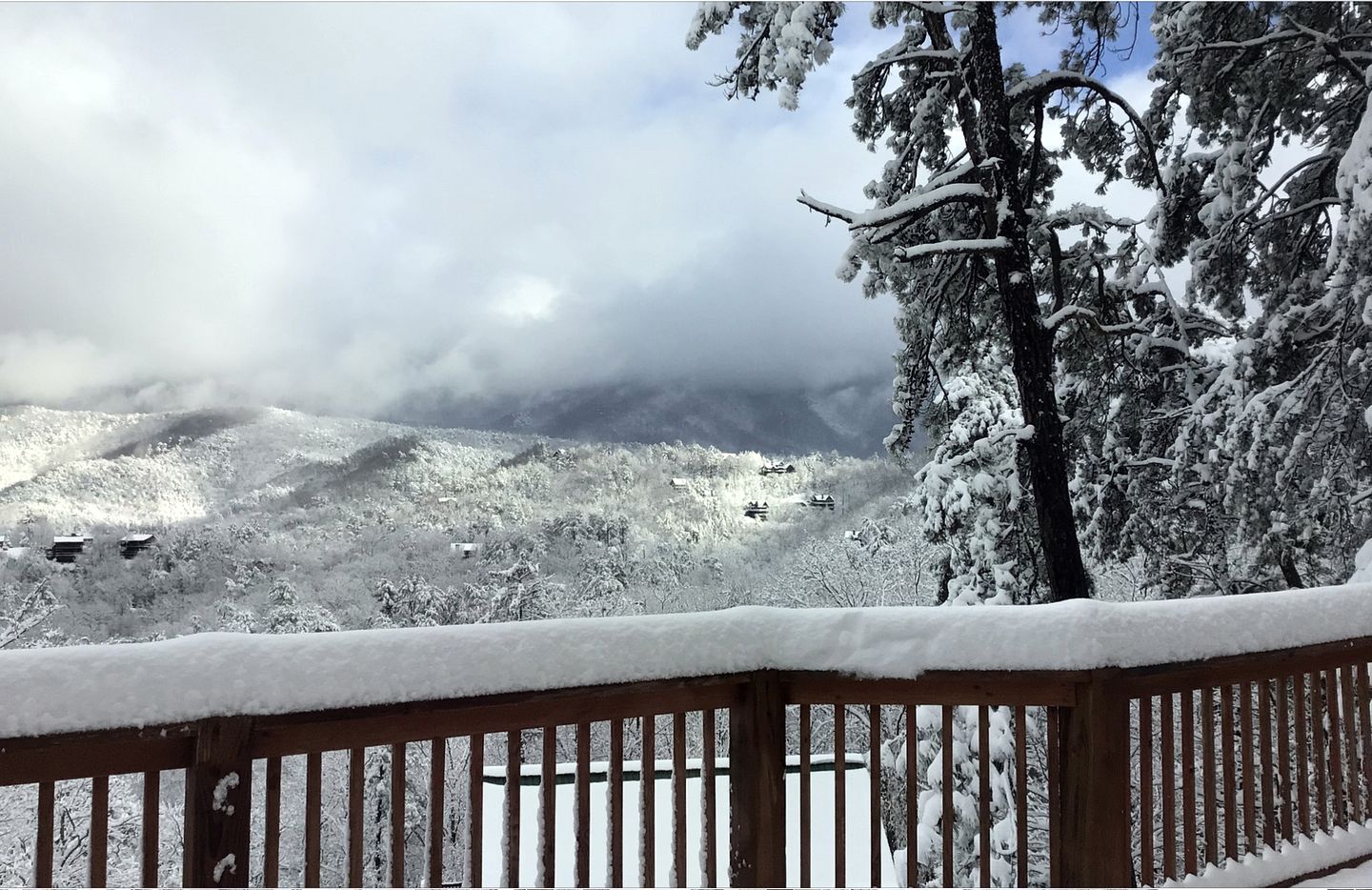 Incredible Secluded Cabin in Sevierville, Tennessee