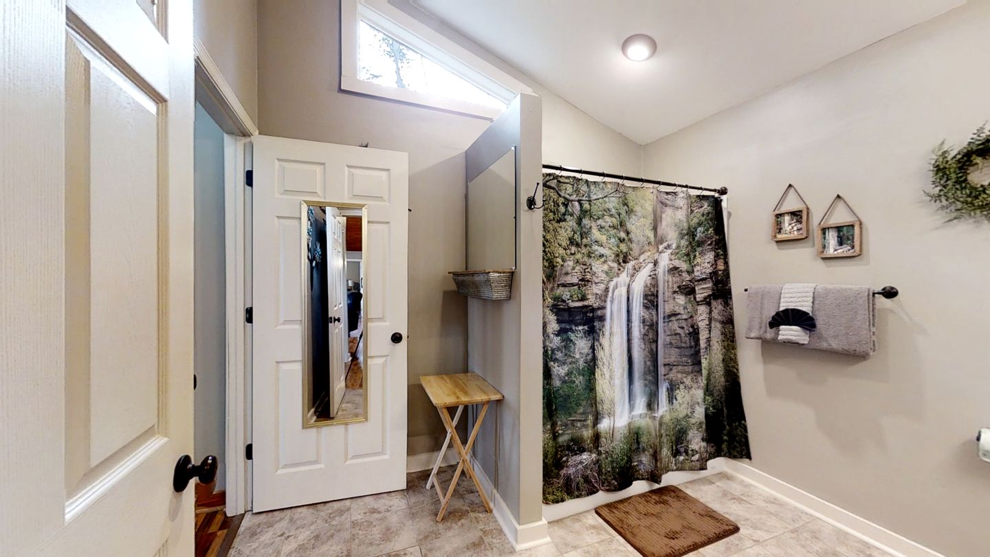 Incredible Secluded Cabin in Sevierville, Tennessee