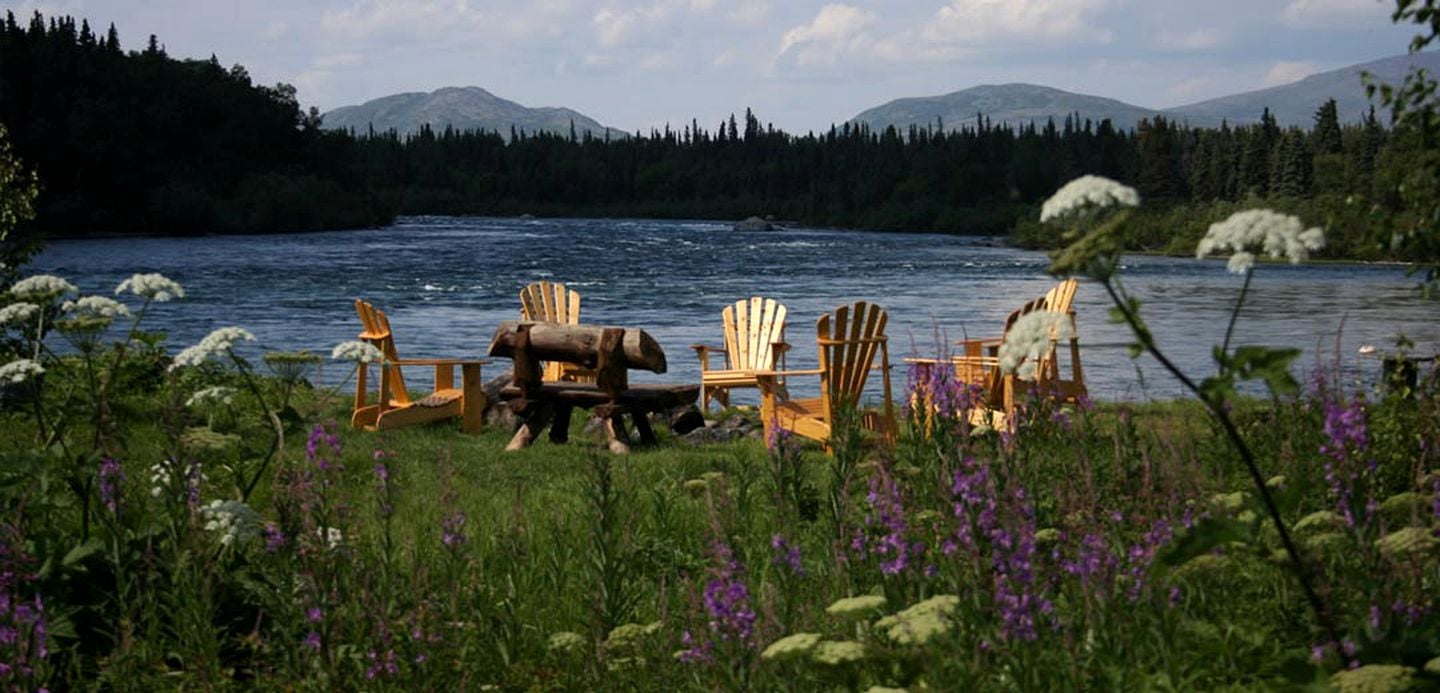 Rustic Family-Friendly Fishing Cabin Accommodation on Bristol Bay, Alaska