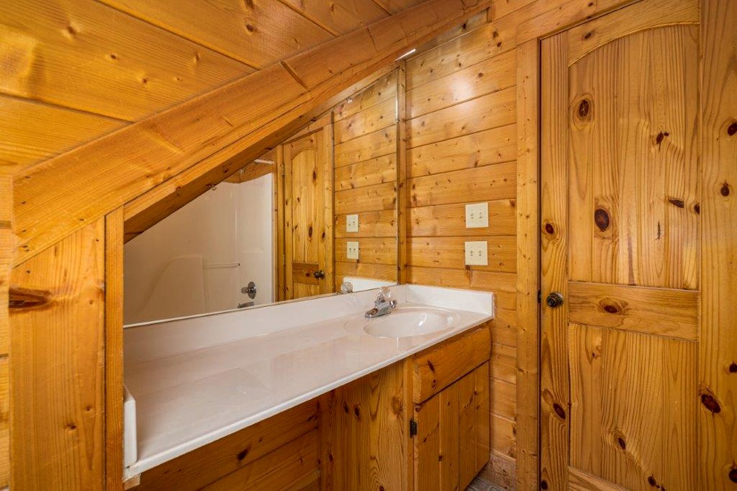 Sevierville Glamping Destination for Amazing Family Vacations in Tennessee