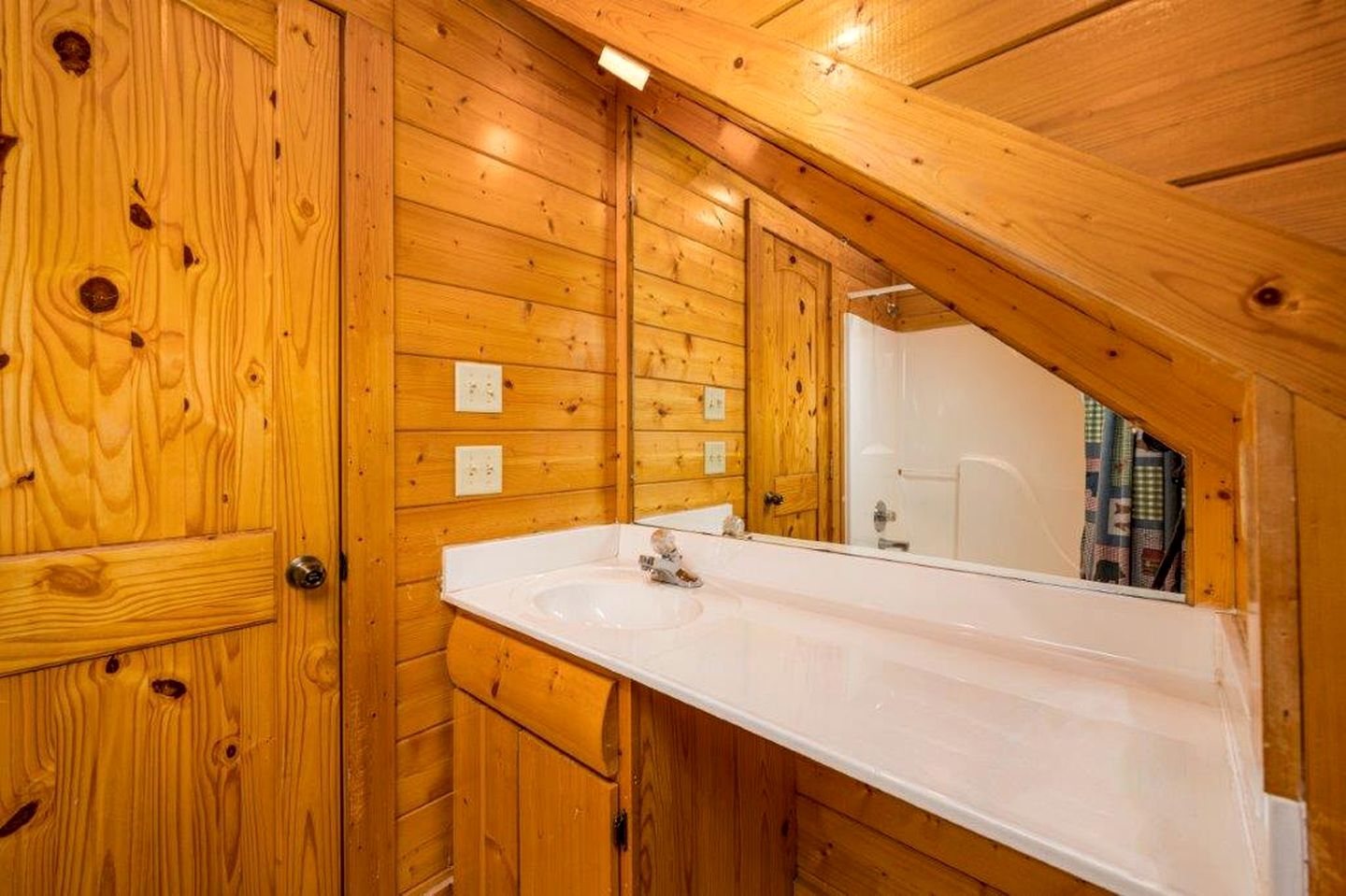 Sevierville Glamping Destination for Amazing Family Vacations in Tennessee