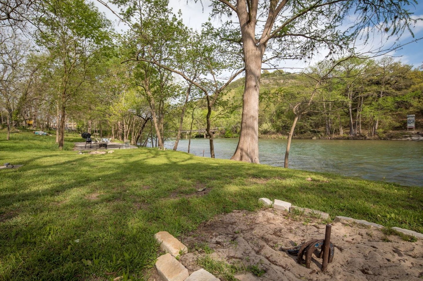 Fantastic Cottage with Barbecue in New Braunfels, Texas