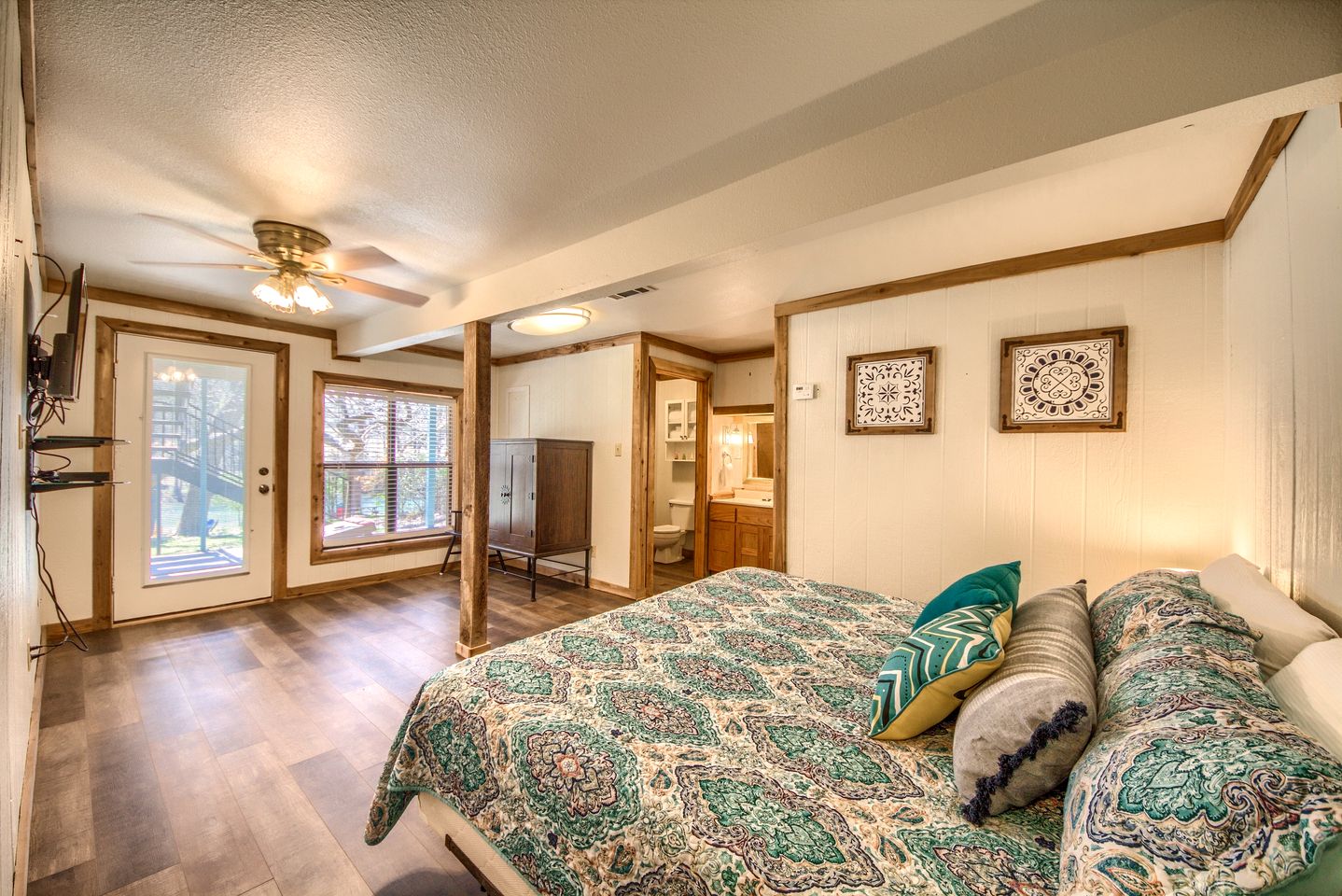 Fantastic Cottage with Barbecue in New Braunfels, Texas