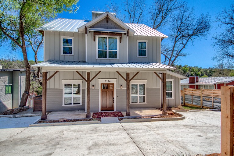 Cabins (United States of America, New Braunfels, Texas)