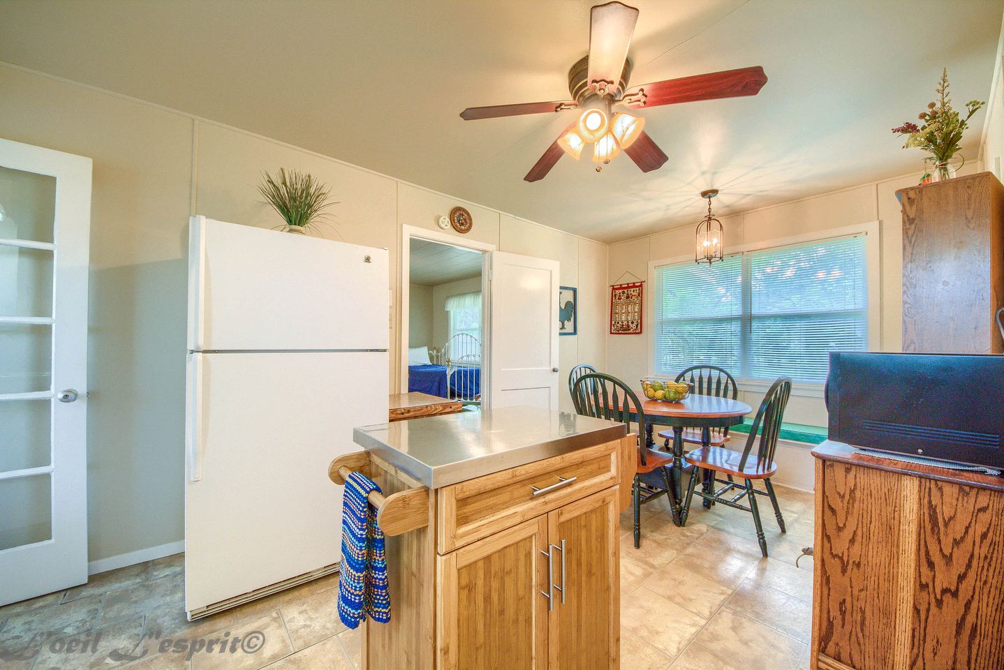 Riverfront Cabin with Fire Pit, Barbecue and Picnic Space in New Braunfels, Texas